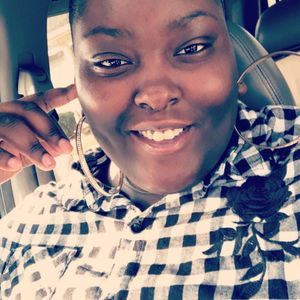 Meet your Posher, Makayla